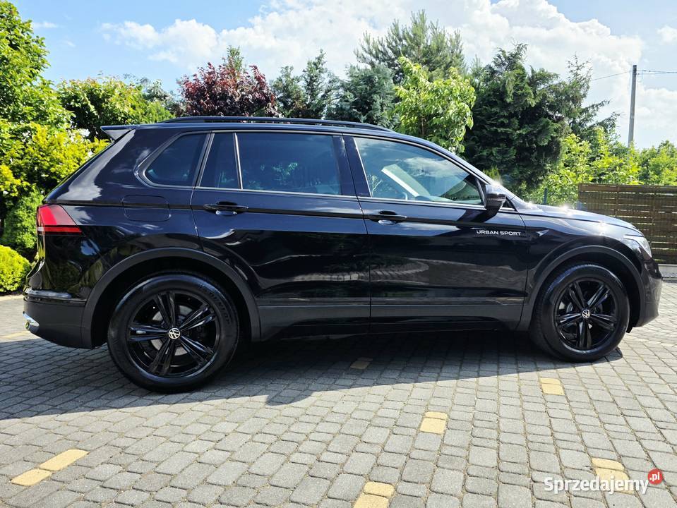 Volkswagen Tiguan 20 TDI SCR Urban Sport Samochody osobowe Będzin