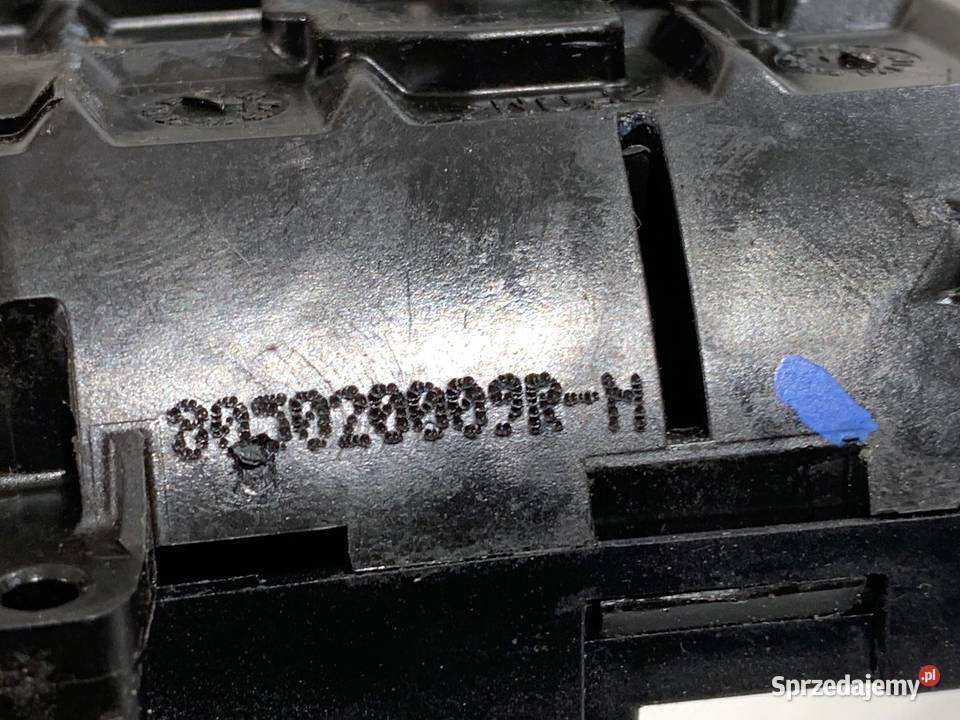 ZAMEK DRZWI PRAWY PRZÓD RENAULT MASTER III Bus