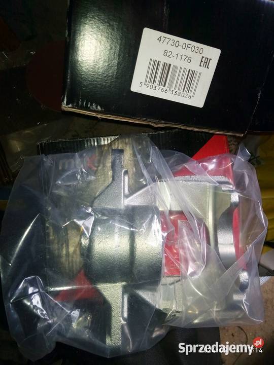 Zacisk hamulcowy Toyota Awensis MG 477300F030 Zamość sprzedam