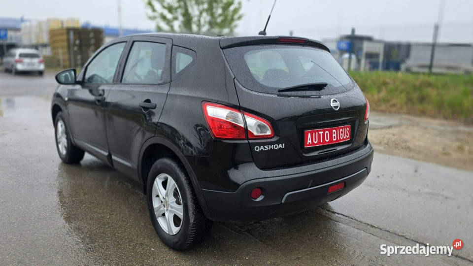 Nissan Qashqai super stan 1 własciciel I czujnik deszczu sprzedam
