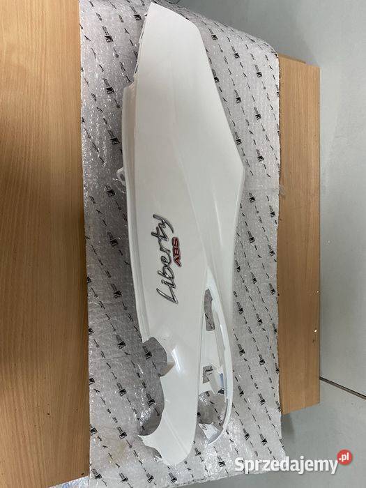 Piaggio liberty 125 ABS owiewka prawa ogon tył wielkopolskie