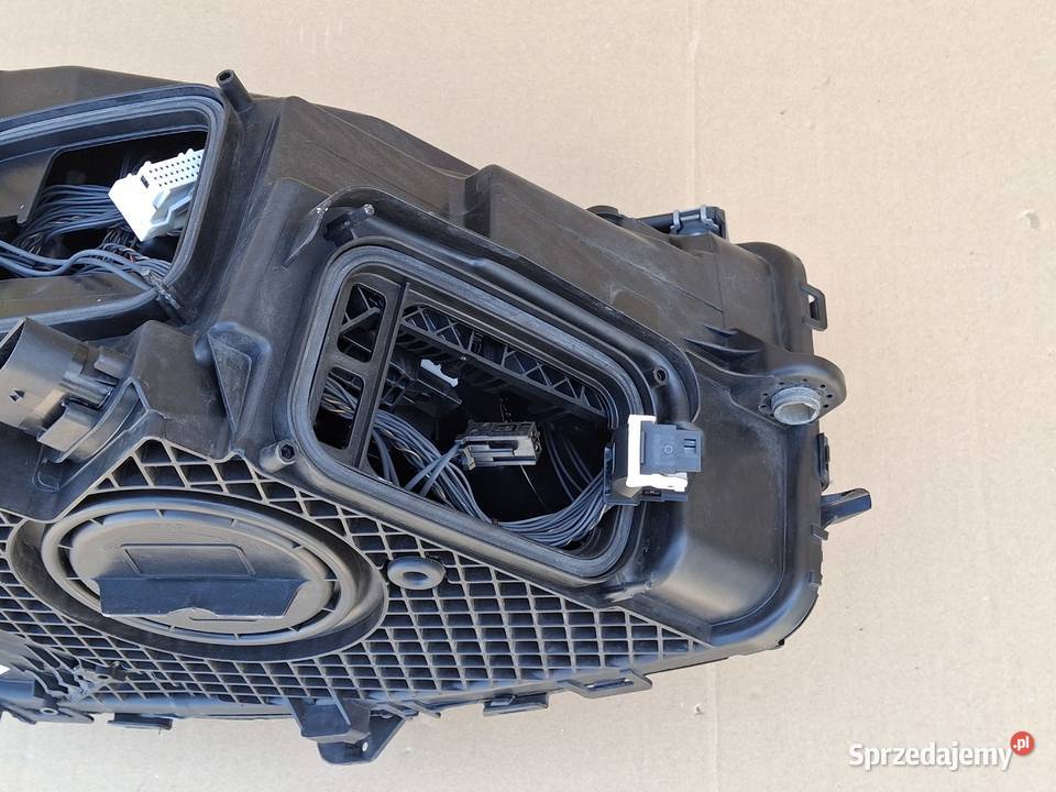 MERCEDES GLC X253 LIFT W253 REFLEKTOR LEWY FULL osobowe Lampy przednie