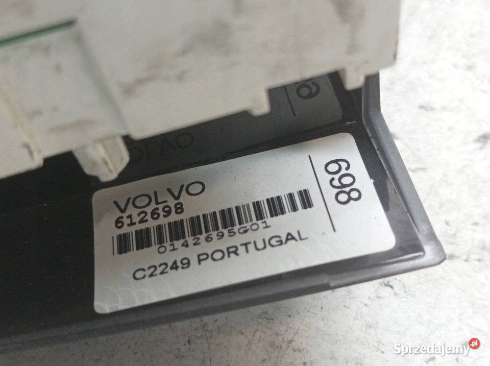 PANEL NAWIEWU 612698 Volvo V40 I 19952004