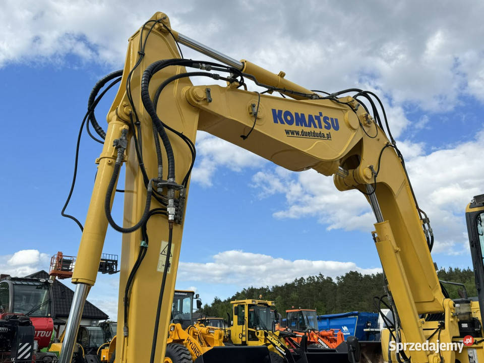 kołowa Komatsu PW 98 MR 8 Pług Podpory 10ton Widełki