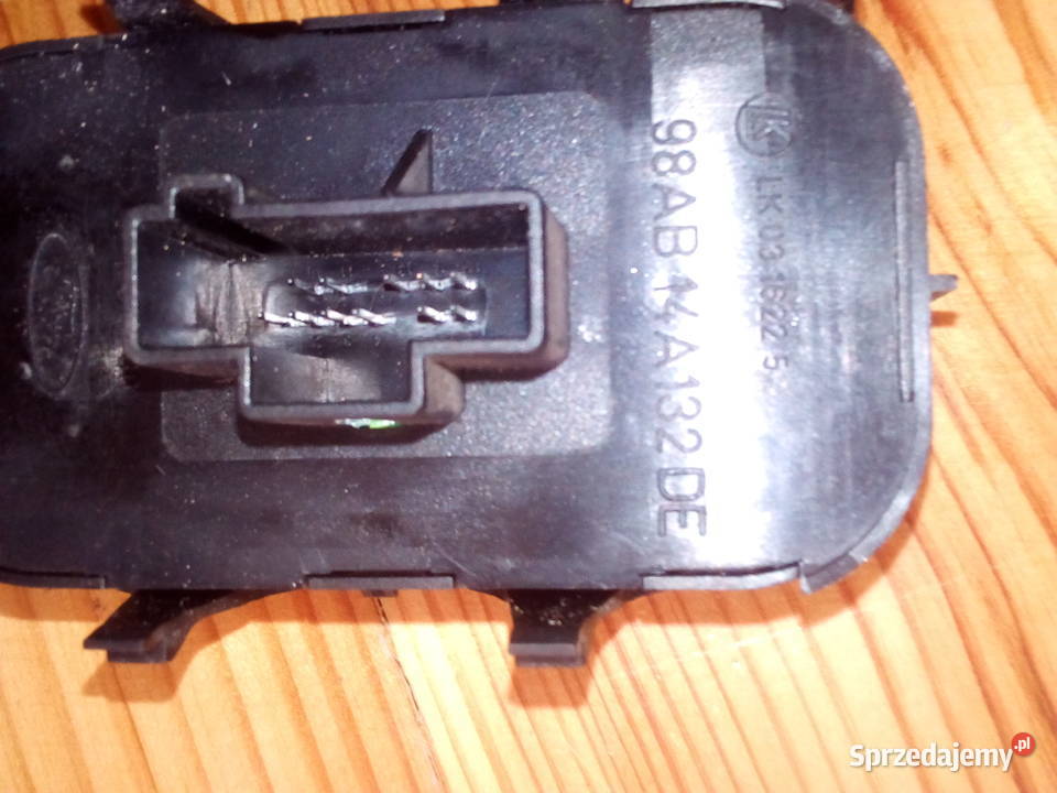 ford focus mk1 Nisko