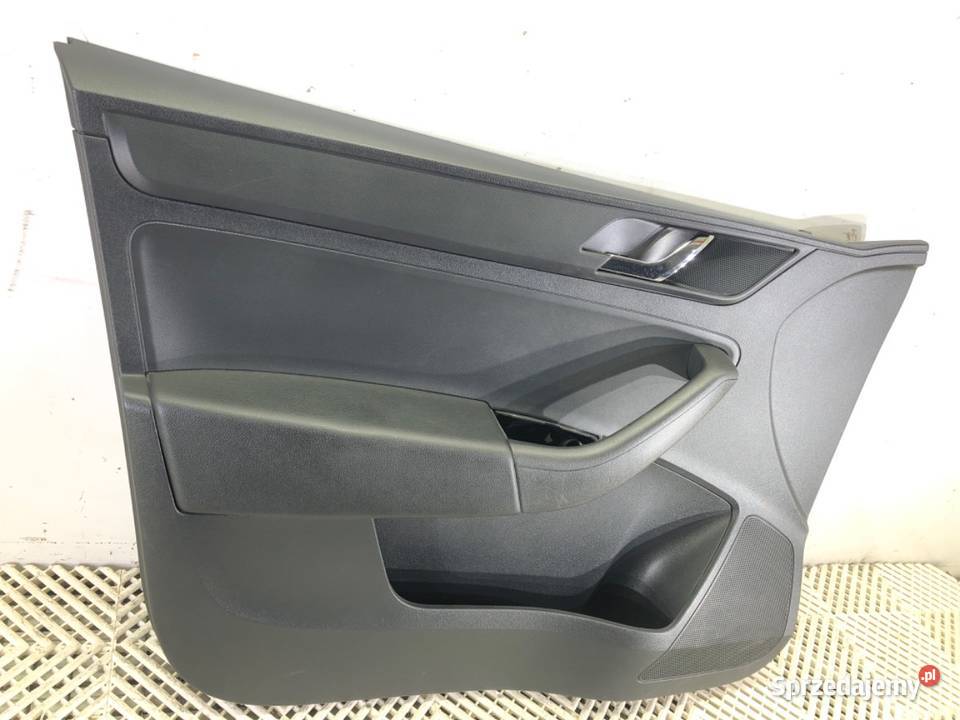 BOCZEK DRZWI LEWY PRZÓD SKODA RAPID osobowe