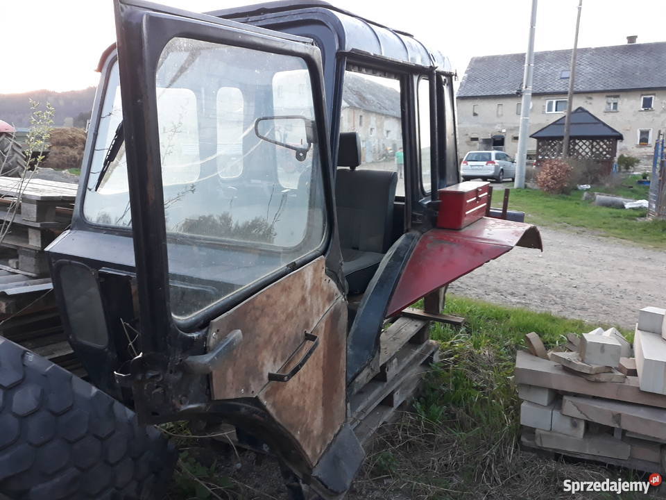 Okazja Tanio sprzedam kabinę i maskę Belarus