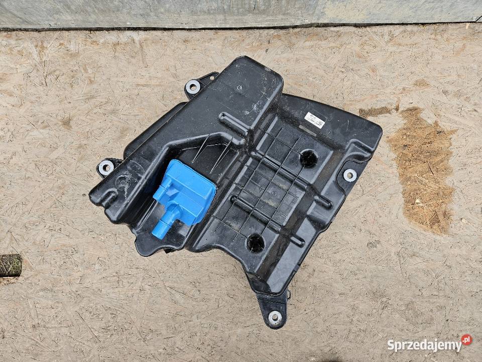 AUDI A4 B9 A5 8W ZBIORNIK PŁYNU ADBLUE Międzychód