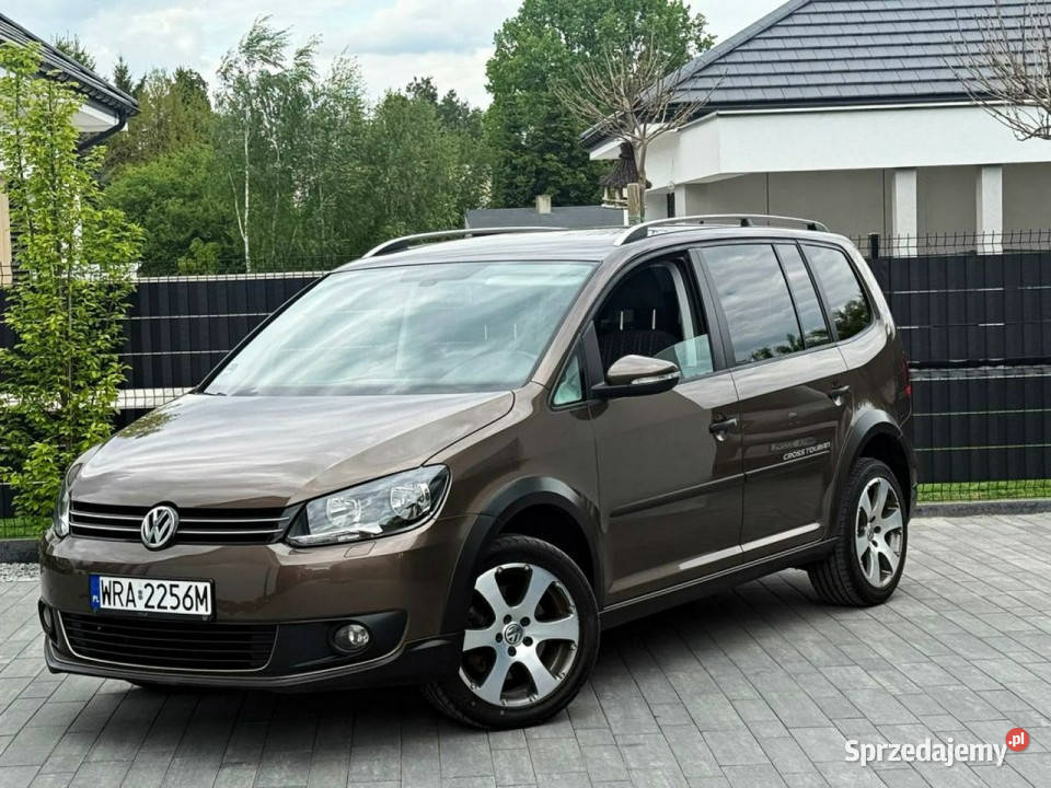 Volkswagen Touran CROSS 20 TDi 140 6B