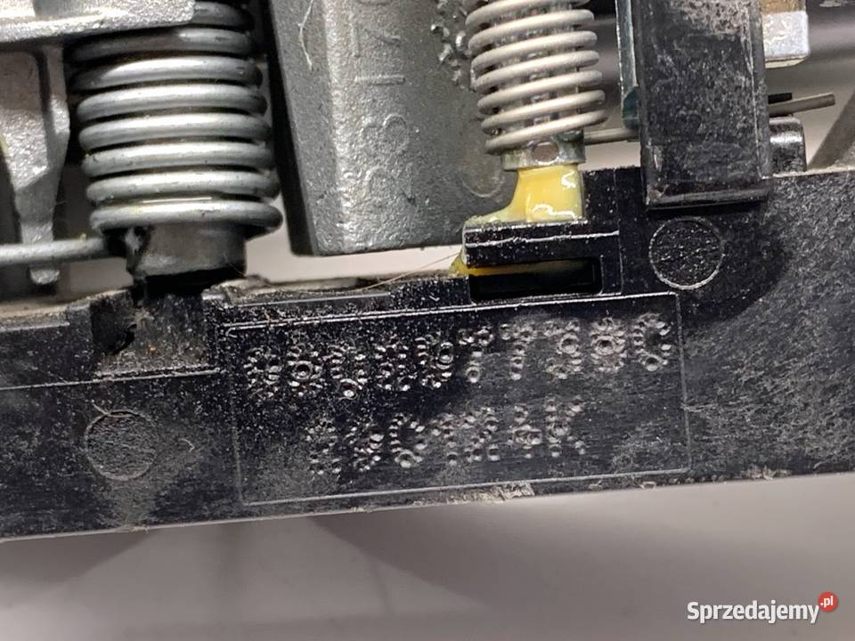 KLAMKA ZEWNĘTRZNA LEWY PRZÓD TOYOTA PROACE