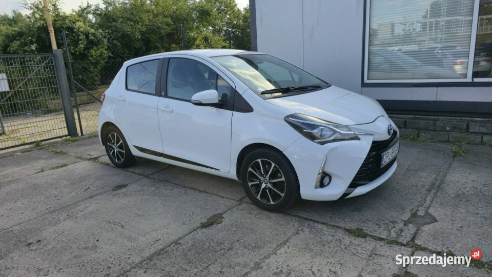 Toyota Yaris automat III 20112019 światła do jazdy dziennej zachodniopomorskie sprzedam
