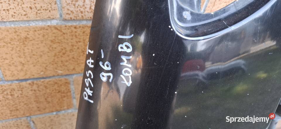 Błotnik Prawy Przód VW Passat B4 świętokrzyskie Sandomierz