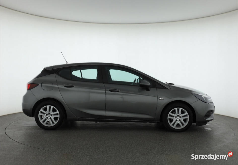 Opel Astra 12 Turbo manualna Piaseczno