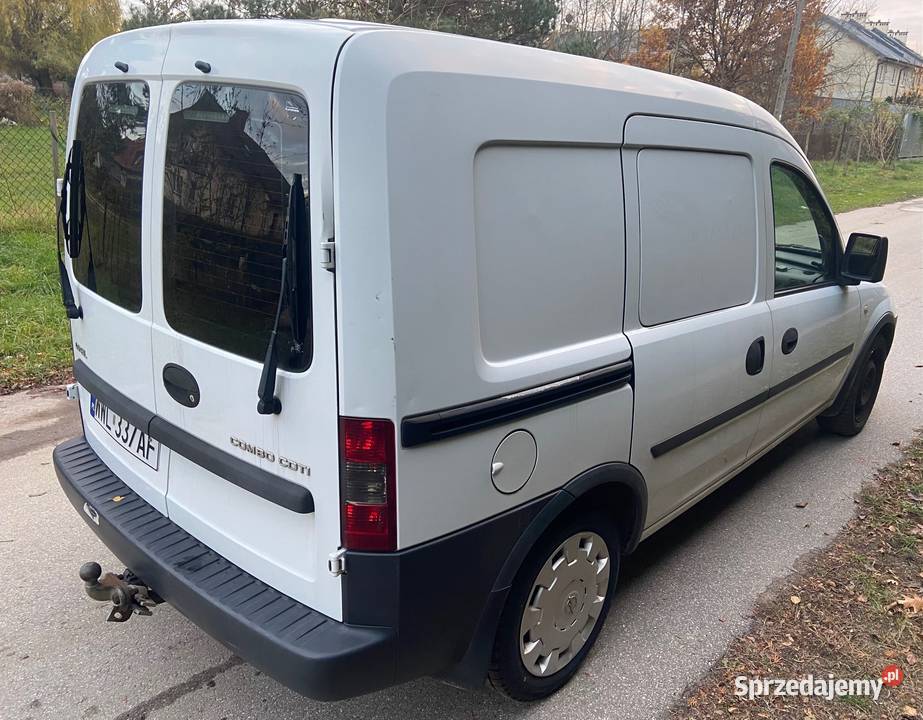 Opel Combo z przebiegiem 210 nieuszkodzony Warszawa sprzedam