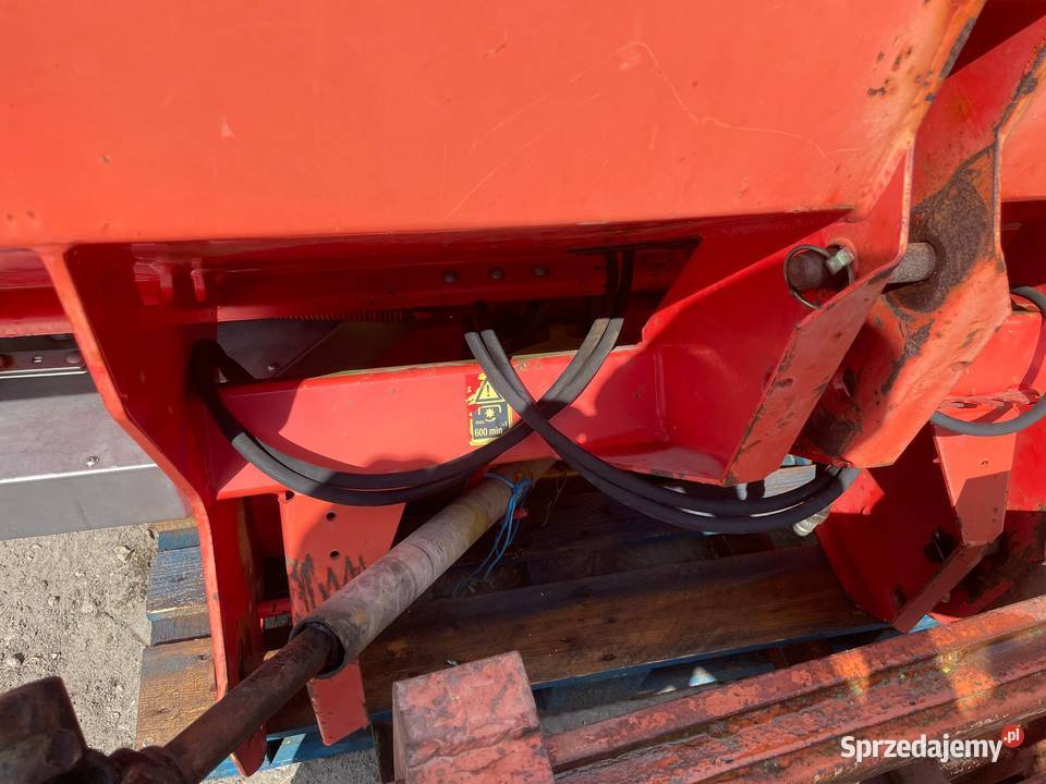 Rozsiewacz nawozów Kuhn rauch mds 4211 nieuszkodzony Małogoszcz sprzedam