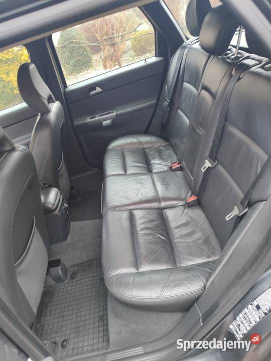 Volvo V50 20 HDI Zadbane światła przeciwmgielne Łuków