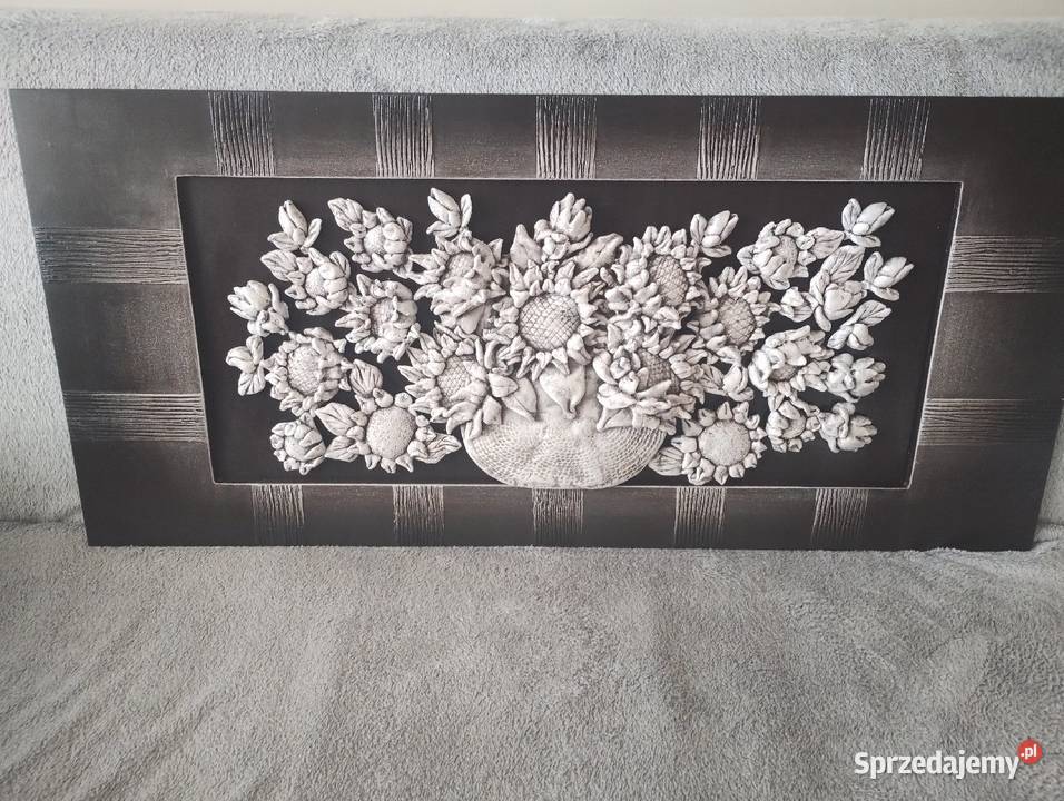 Płaskorzeźba słoneczniki warmińsko-mazurskie