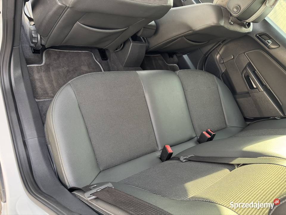 Sprzedam Opla Astrę gniazdo AUX Sokółka