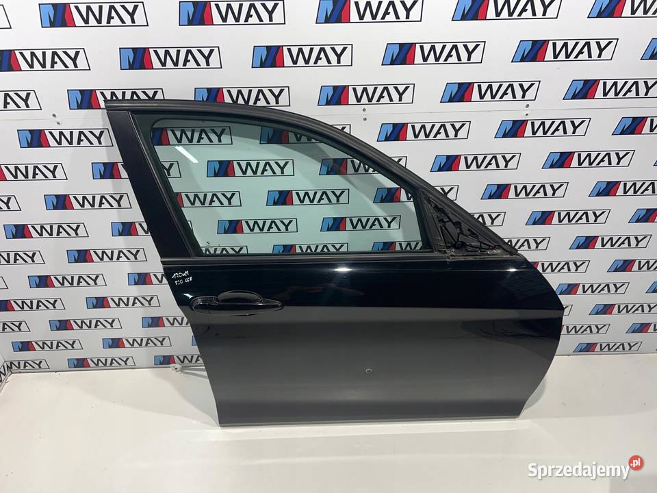 BMW F20 DRZWI PRAWY PRZÓD PRZEDNIE PRAWE 668