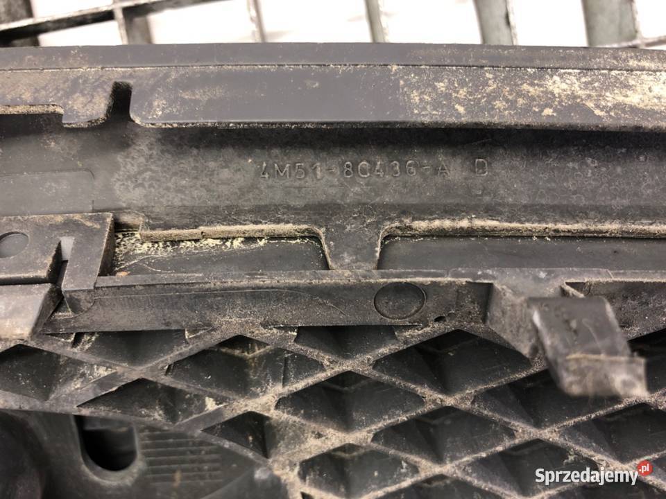 ATRAPA GRILL FORD FOCUS II 0413 Hatchback KRATA Atrapy Karoseria podkarpackie sprzedam