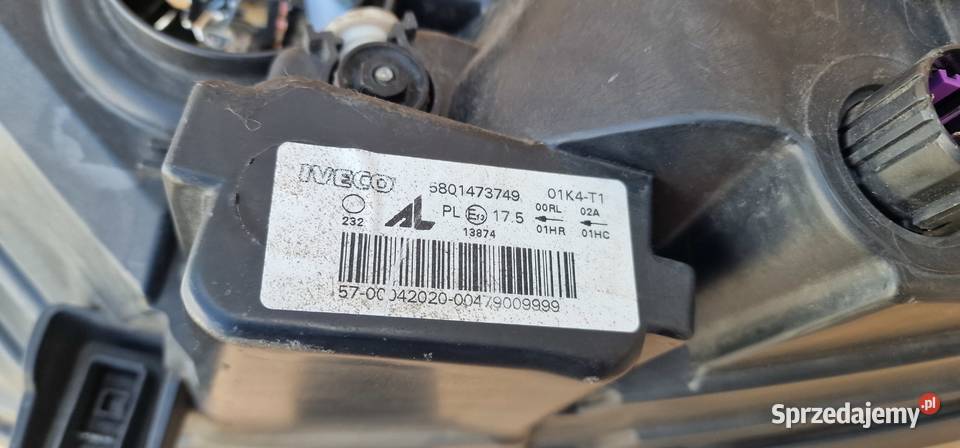 IVECO DAILY IV LAMPA REFLEKTOR PRAWY 5801473749 Bieleń sprzedam
