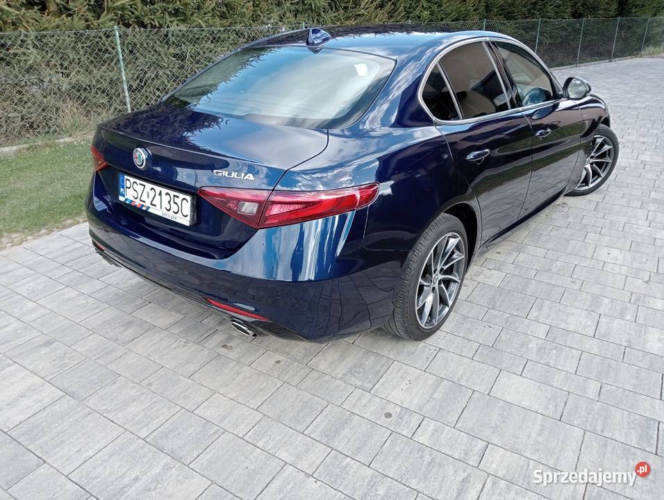 Alfa Giulia 22 jtdm 97000 Stan idealny 97890km Wronki