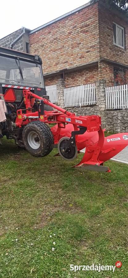Pług 3 skibowy akpil nieuszkodzony Sułoszowa sprzedam