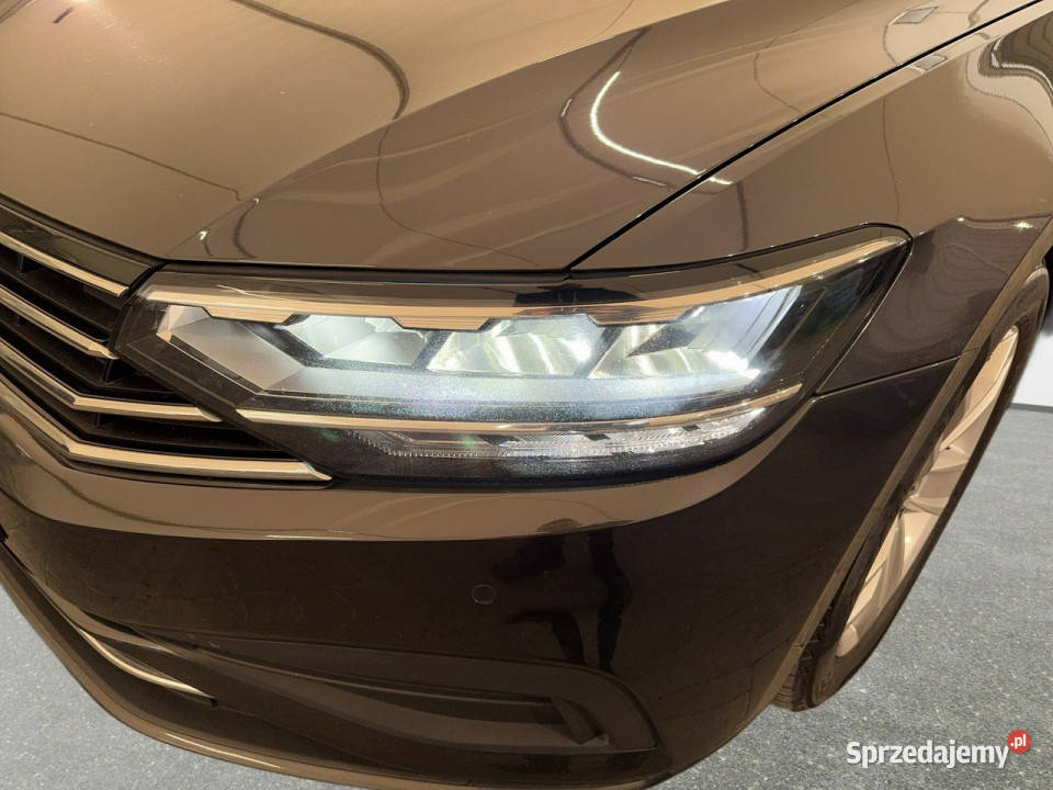 Volkswagen Passat Variant VAT 23 Business 20TSI Volkswagen Myślenice sprzedam