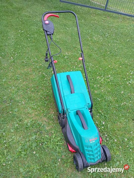 Kosiarka Bosch arm 3200 sprzedam
