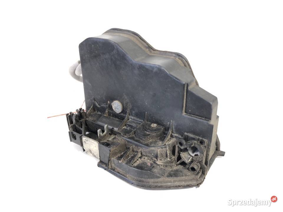 ZAMEK DRZWI LEWY PRZÓD BMW E60 Hatchback 7167071