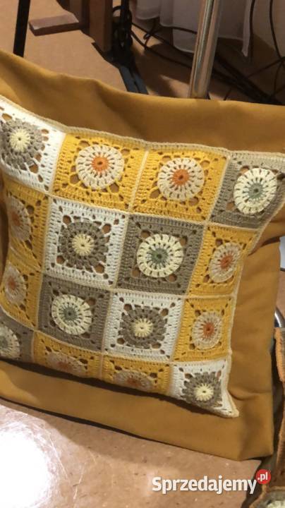 Gotowe jaśki na poduszki z kwadratów Babuni NOWE Zegrze