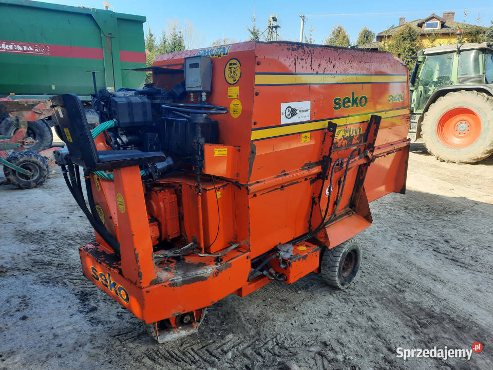 Wóz paszowy samojezdny SEKO PONY 3 0 3 m3 2005 podlaskie Czerkiesy sprzedam