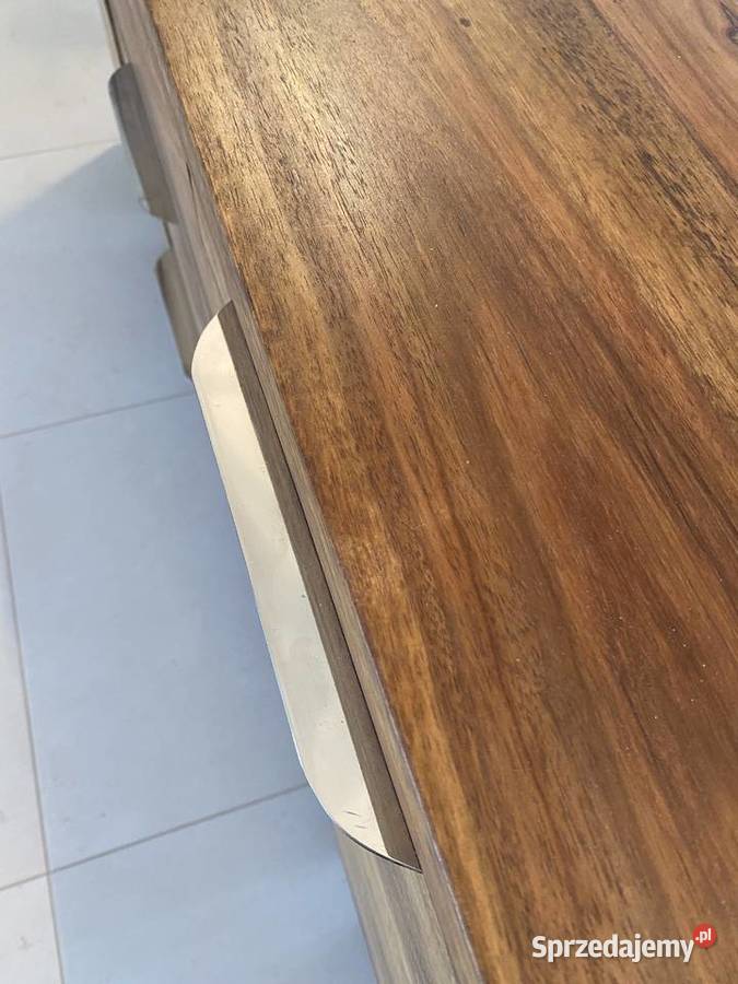 Piękna egzotyczna komoda