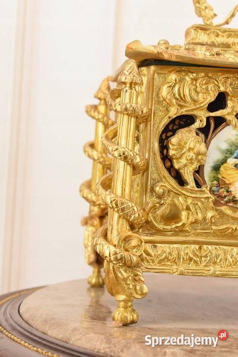 Królewska Szkatuła z Brązu Złoconego Porcelana Porcelana i szkło Kraków