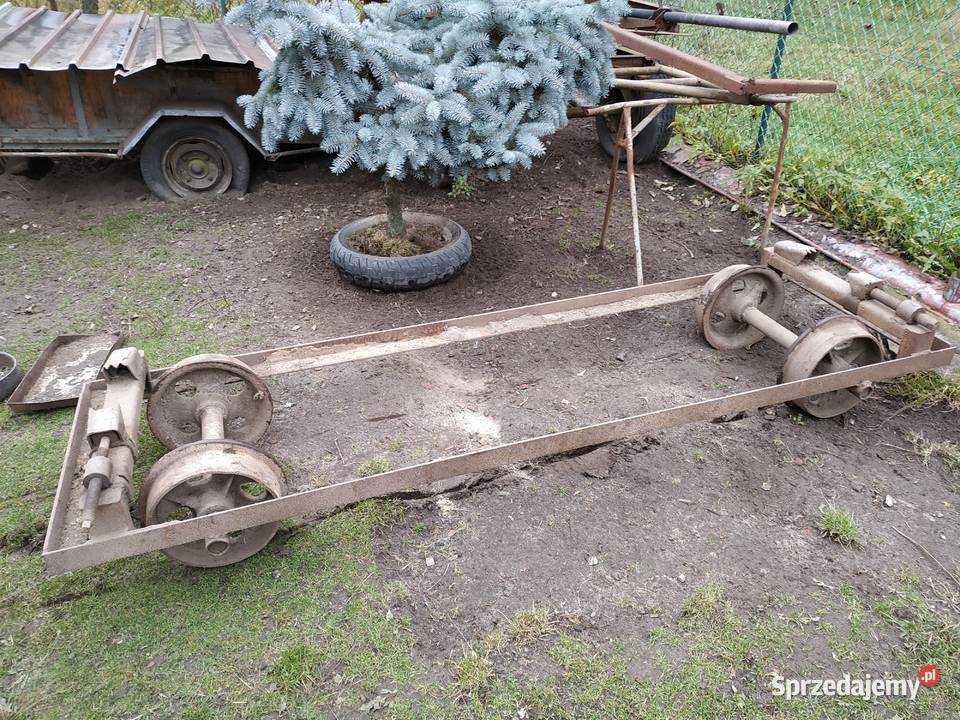 Trak samoróbka Nisko