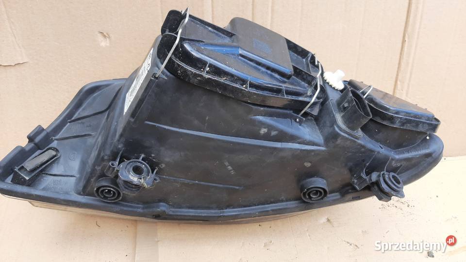 lampa prawa przednia prawy przód Seat Ibiza III Motoryzacja Dębno