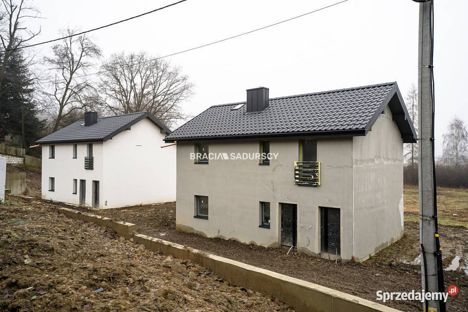 sprzedaży mieszkania 68m2 3 pokojowe Podolany Sprzedaż