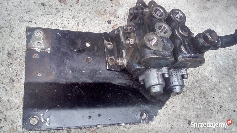 rozdzielacz hydrauliczny 2 sekcyjny Zbuczyn