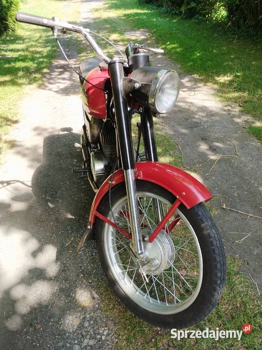 Sprzedam motocykl WSK Garbuska renowacji na łódzkie Goszczanów