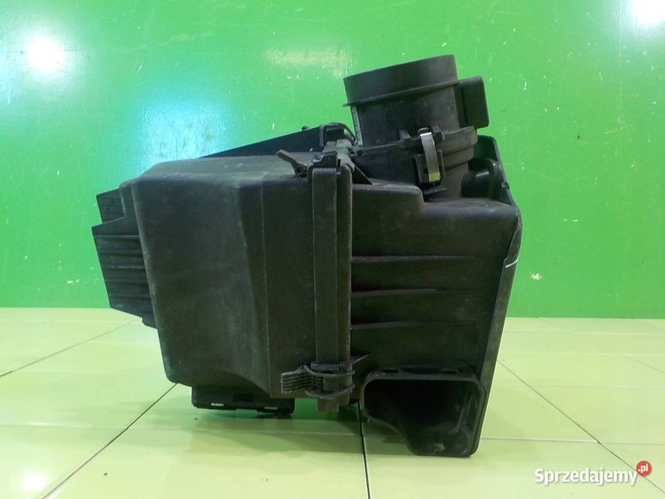 BMW X3 E83 30 B AUT 04r 5D obudowa filtra Suków sprzedam