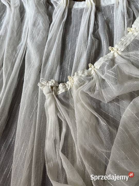 Firanka z frędzlami przeplatana złotą nitką biały sprzedam