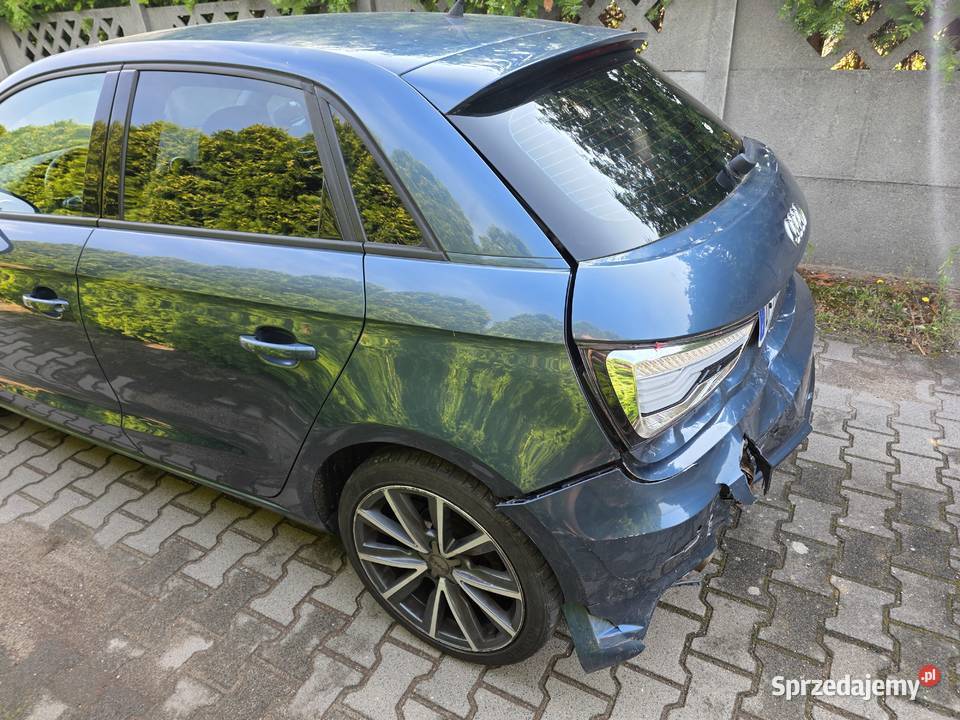 AUDI A1 Sportback Tfsi Ultra Benzyna Nawigacja centralny zamek sprzedam