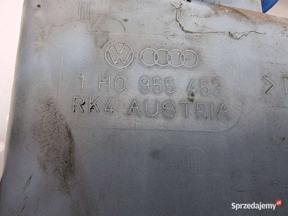 ZBIORNICZEK SPRYSKIWACZY VOLKSWAGEN GOLF III Pozostałe Lipno