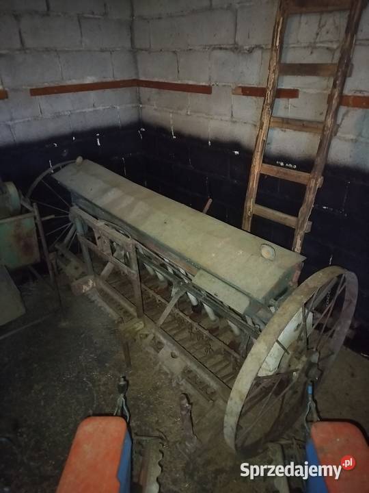 Sprzedam siewnik zbożowy