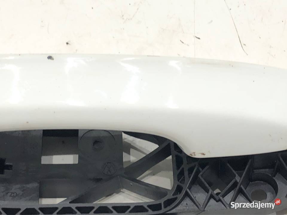 KLAMKA ZEWNĘTRZNA PRAWY TYŁ VW POLO VI Hatchback