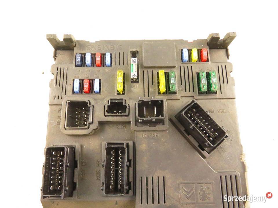 BSI PEUGEOT 407 20 HDi 9655221180 S120104600I osobowe Skrzynki bezpieczników sprzedam