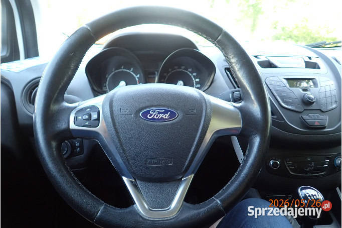 FORD TRANSIT COURIER 2018 99800 ccm 100 Warszawa
