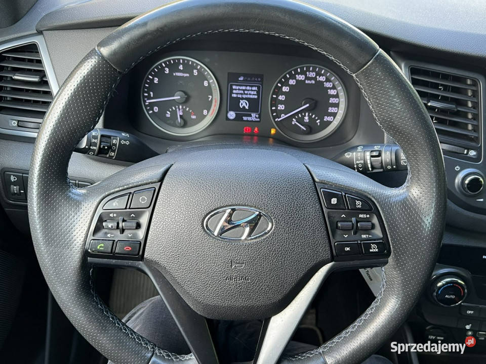 Hyundai Tucson Hyundai Tucson 16 Benzyna niebieski Gostyń