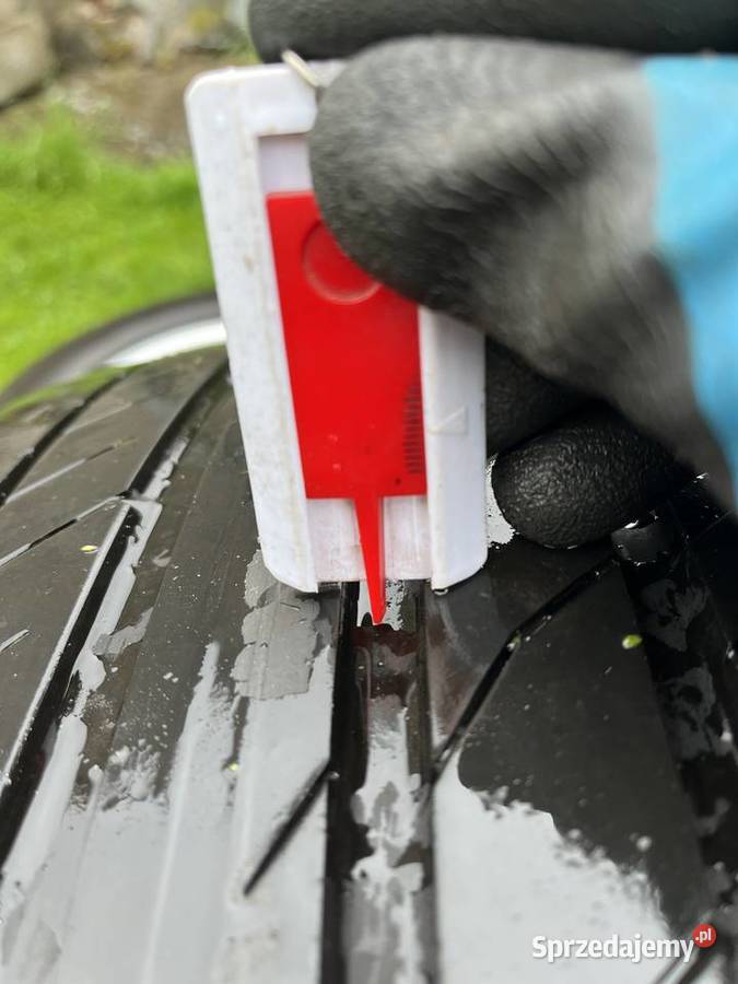 Felgi z oponami BMW 25555R18 continental Łosiów sprzedam