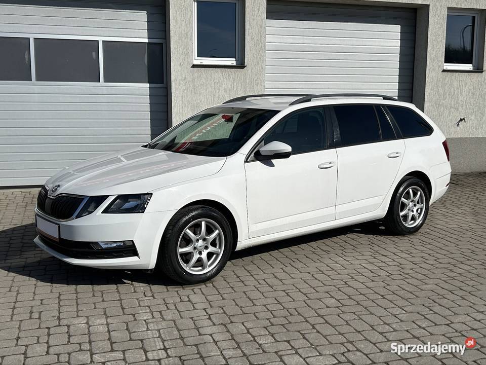 SKODA OCTAVIA 16TDI 115 SALON POLSKA SERWIS FV23 biały Białystok
